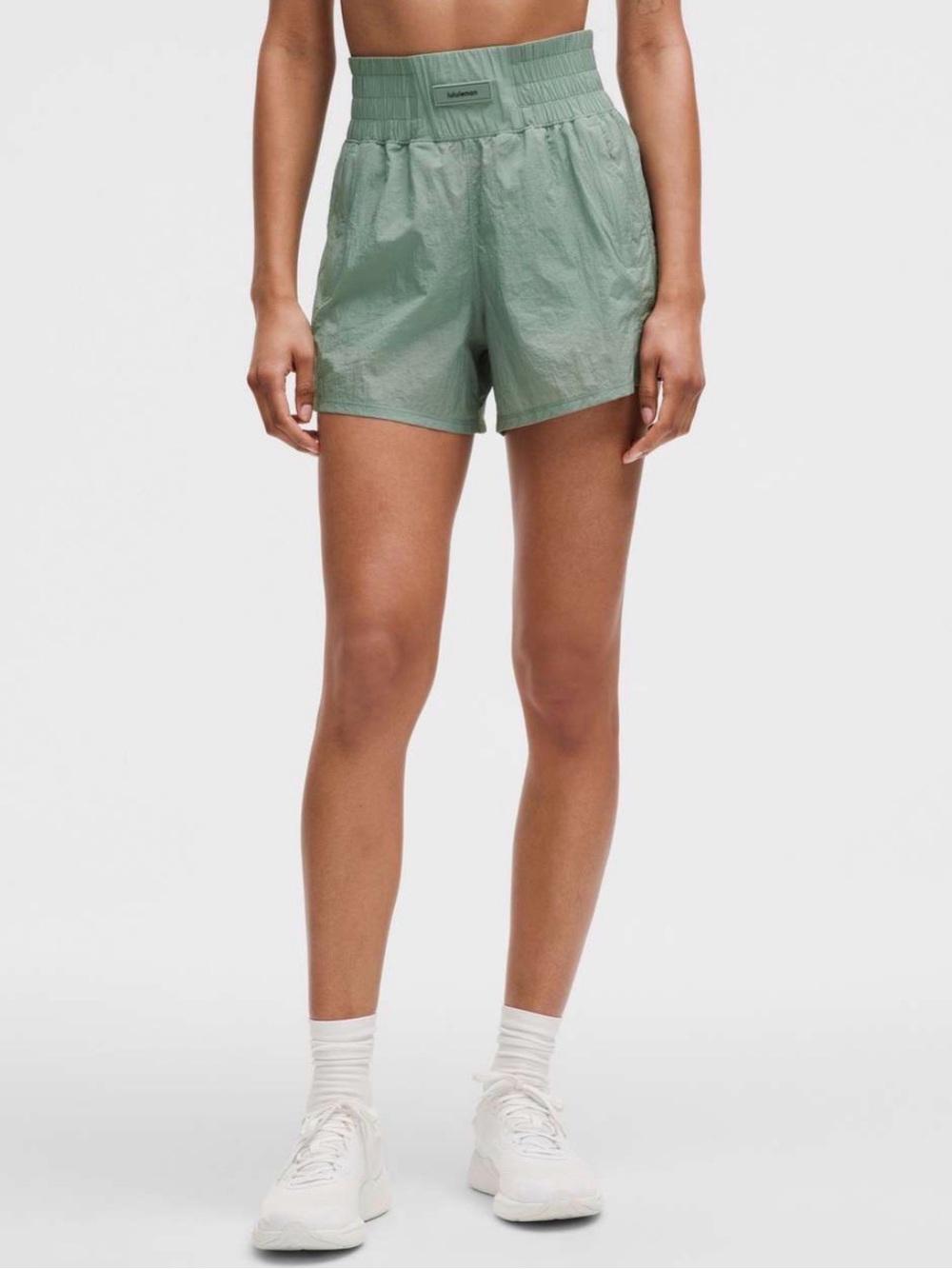 Lululemon Lightweight Super-High-Rise Training Short 4"